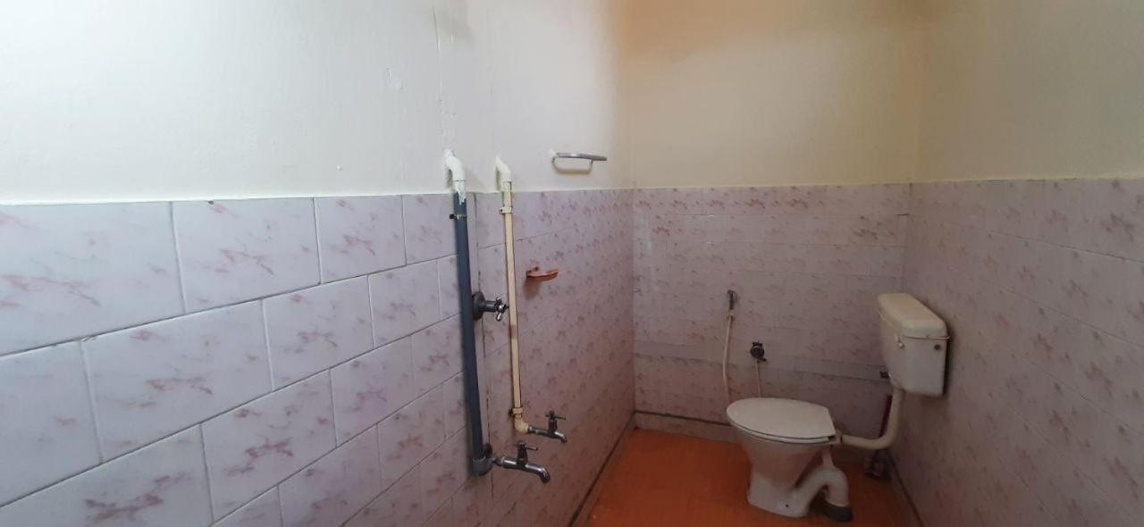 קולאם Zaina Tourist Home מראה חיצוני תמונה